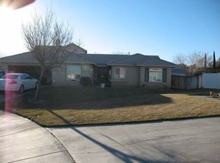 14364 Ponderosa Ranch Rd, Victorville, CA 92392