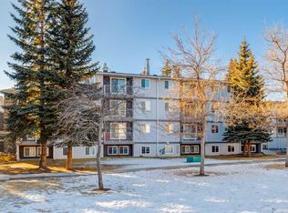 5601 W Dalton Dr NW #405C, Calgary, AB T3A 2E2