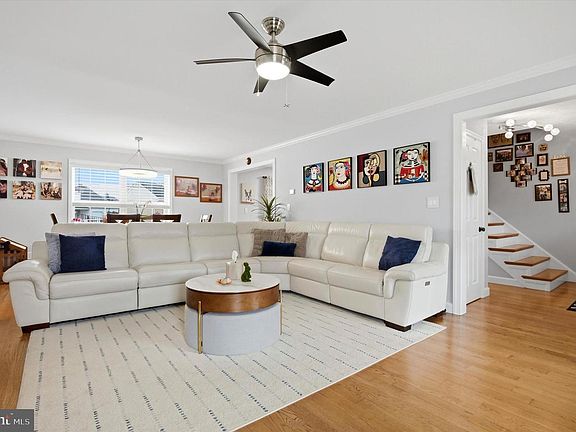 4th image of 4146 Alana Ln