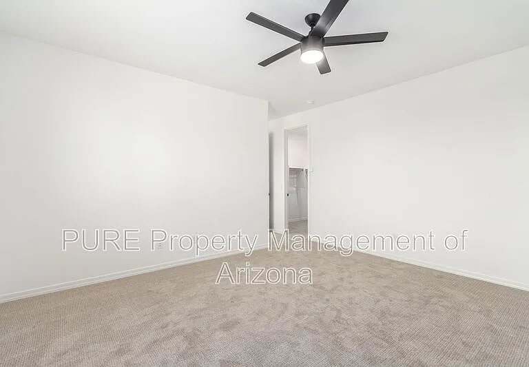 22937 E Roundup Way — Photo 18