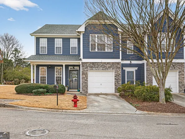 6364 Shoreview Cir, Flowery Branch, GA 30542
