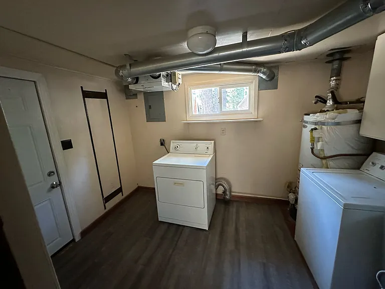 307 Pineland Dr — Photo 18