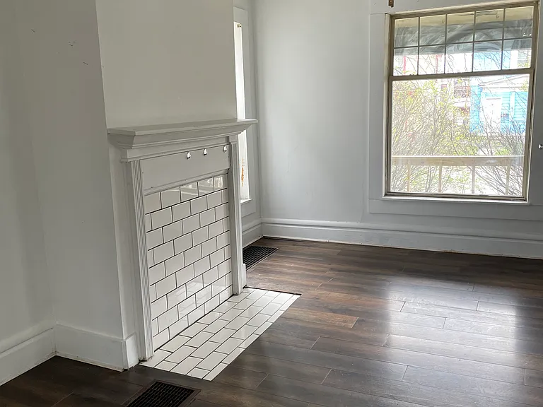 412 E 17th Ave — Photo 3