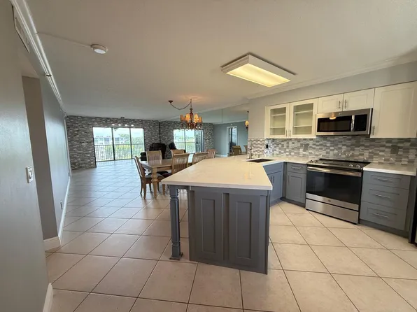 2215 CYPRESS ISLAND Drive #505, Pompano Beach, FL 33069
