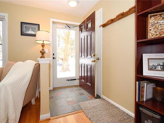 5th image of 3 Briarwood Ln
