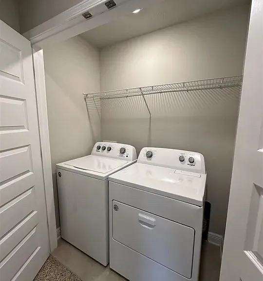 308 S F St — Photo 10