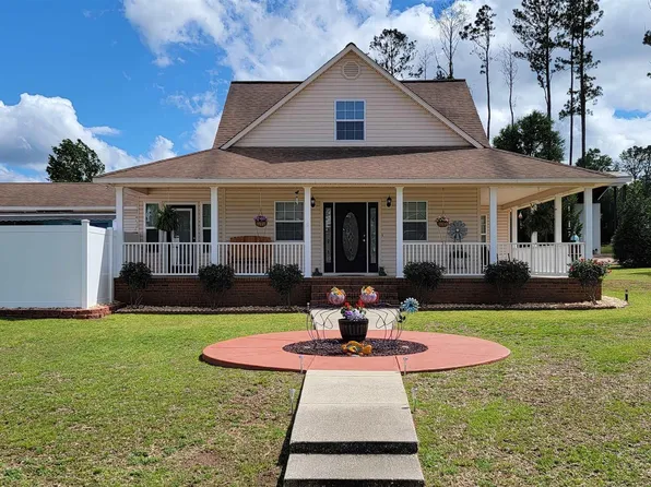 90 Eastwood Dr, Monroeville, AL 36460