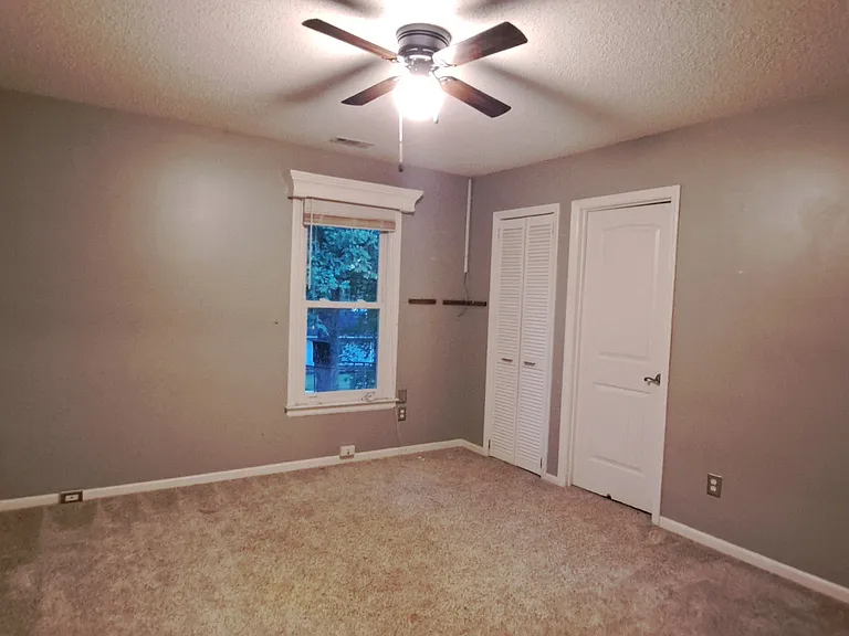 2501 Saint Christopher Cir SW #6 — Photo 8