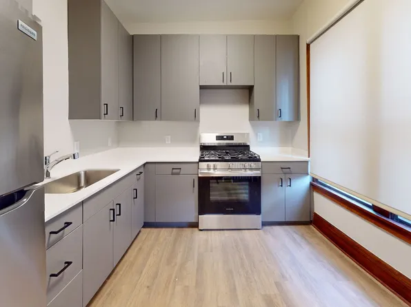 1127 4th St SE, 1127 4th St SE APT 3, Minneapolis, MN 55414