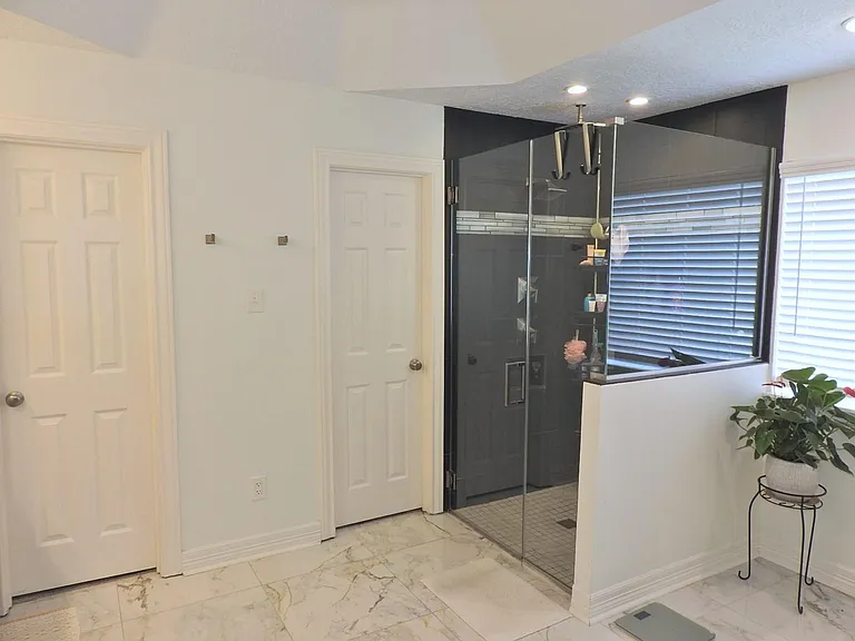2319 Amber Springs Dr — Photo 21