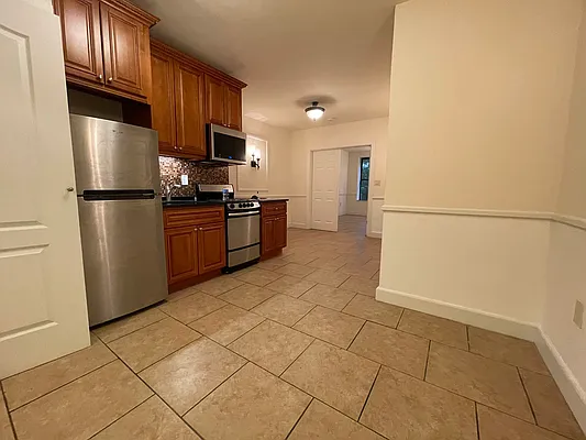 Rented by Best Apartments North Inc | media 19