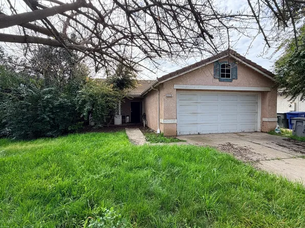 5529 W Norwich Ave, Fresno, CA 93722