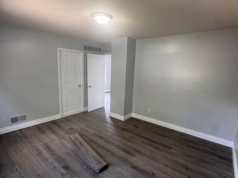 4205 Hipp St #2 — Photo 6