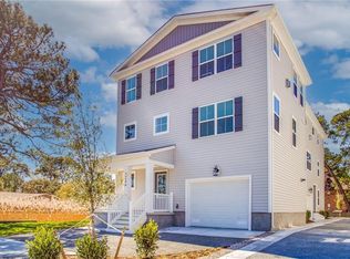 2245 Starfish Rd, Virginia Beach, VA 23451