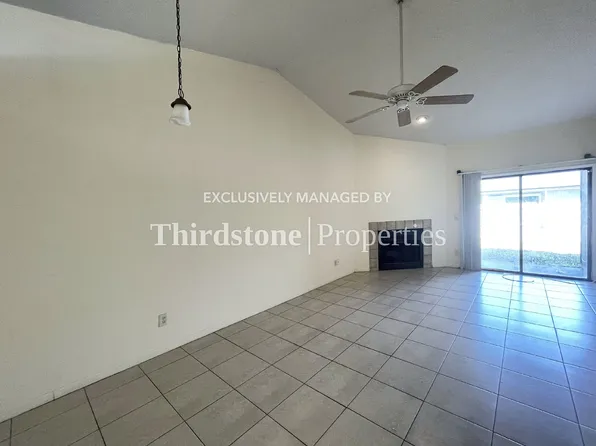 5128 Indian Lakes Ct Unit 2, Jacksonville, FL 32210