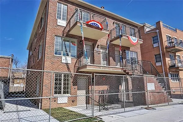 Sold by Weichert Realtors | media 10