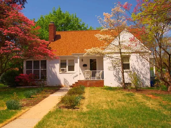 109 Valpeck Ave, Raritan, NJ 08869