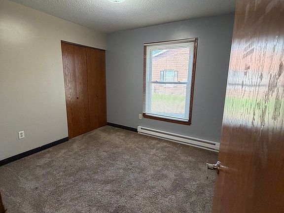 5th image of 517 N 8th St Building B