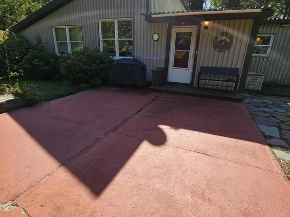 396 Lisbon Street, Lisbon, ME 04250