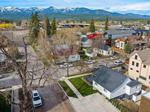 205 1/2 1st St, Whitefish, MT 59937