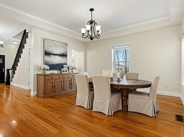 28 Mercer Rd, Needham, MA 02494