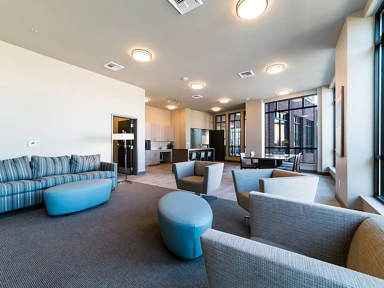 123-4th Apts — Photo 37