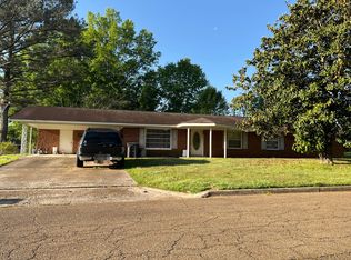 524 Converse Dr, West Pt, MS 39773