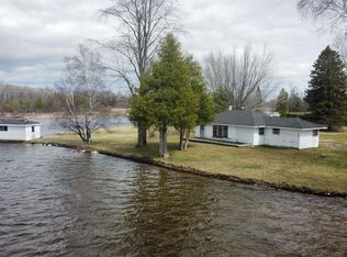 7111 Channel Rd, Petoskey, MI 49770