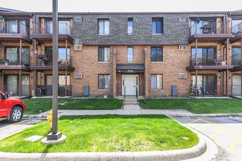 1st image of 655 N Briar Hill Ln APT 3