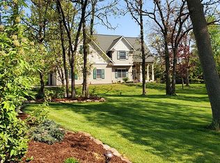 666 Hillary Farm Rd, Hudson, WI 54016