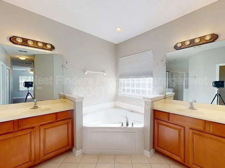 14664 Falling Waters Dr — Photo 21