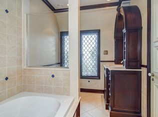 120 Lloyd Rd, Montclair, NJ 07042