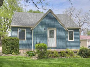 2316 Maplewood Rd, Fort Wayne, IN 46819