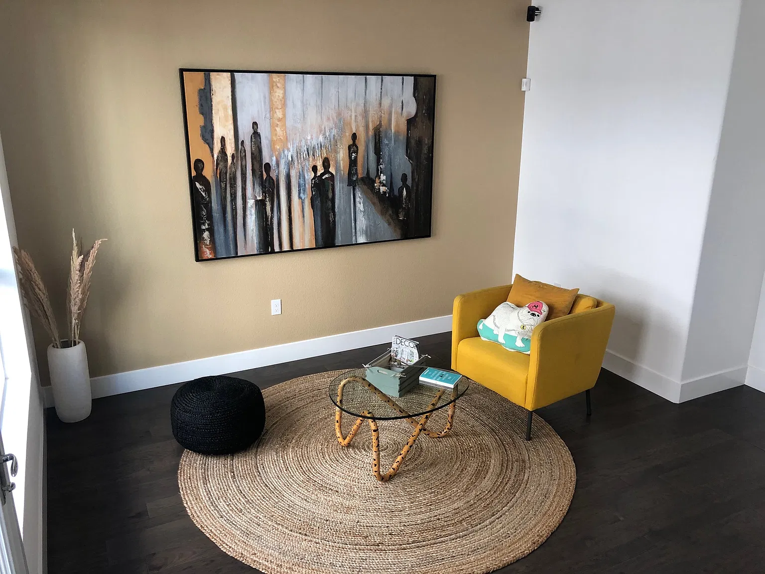 3 bed, 1712 sqft, $3,895 — Photo 3