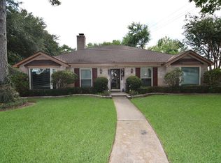 1002 Tuliptree Ln, Houston, TX 77090