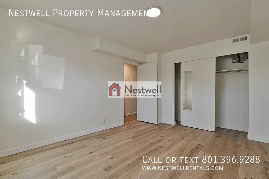 1881 W Lake Park Dr — Photo 4