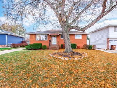 7406 Meadow Ln, Parma, OH, 44134