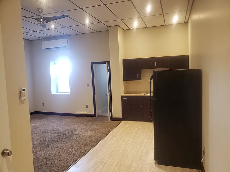 255 Schuyler Ave #321 — Photo 5