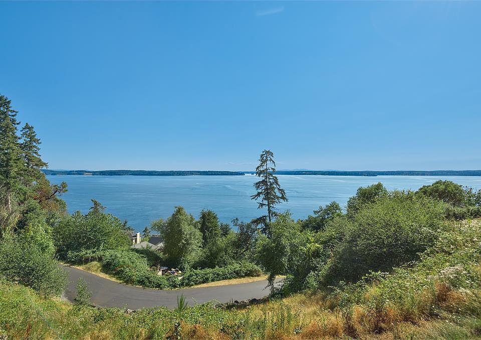 1st image of 124 Island Blvd