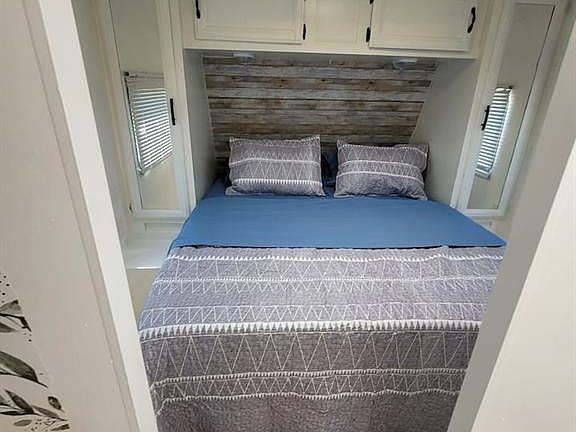 3rd image of 122 Ocean Breeze Dr #3