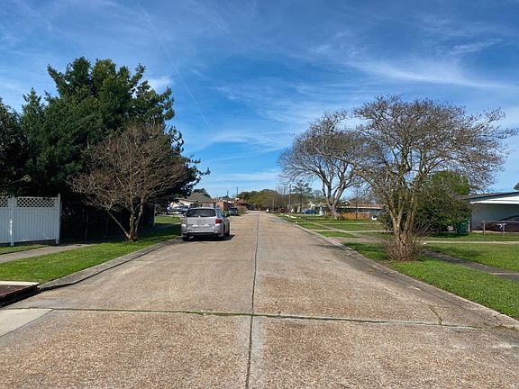 5th image of 1819 Cedarwood Ave