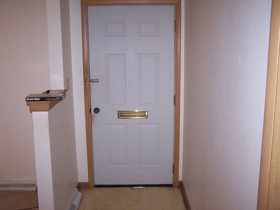 2nd image of 611 W Forest Ave