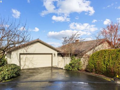 6268 Belmont Way, West Linn, OR, 97068
