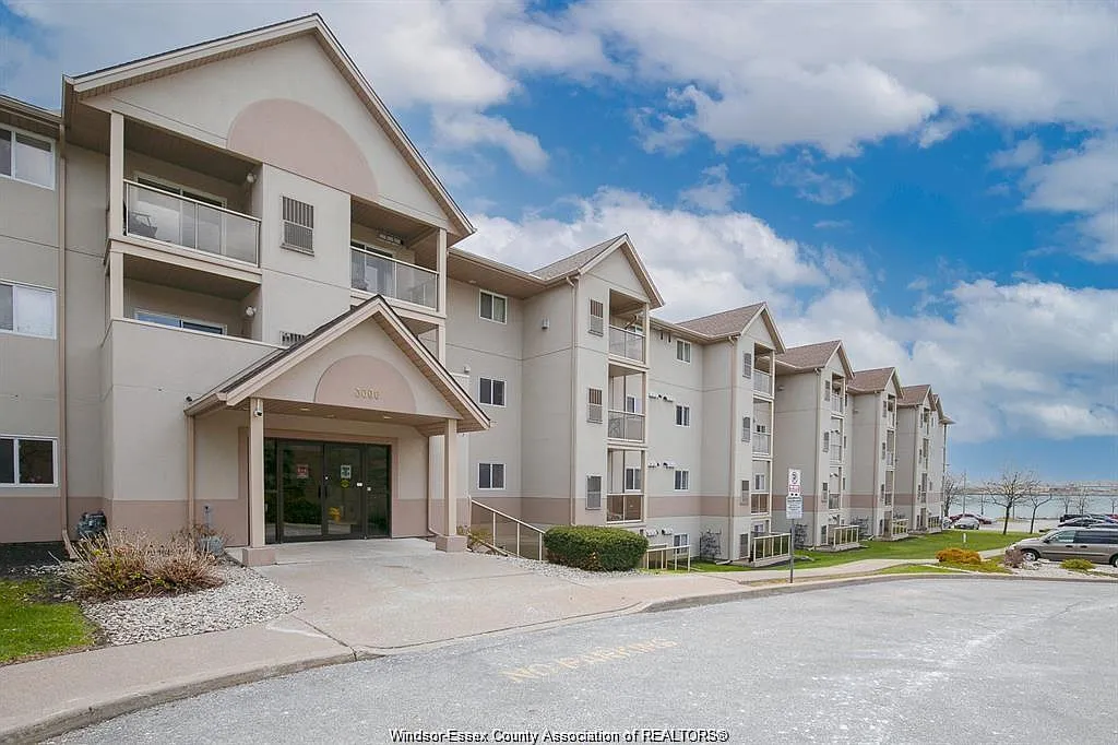 2 bed, 2.0 bath, $2,200 — Photo 1