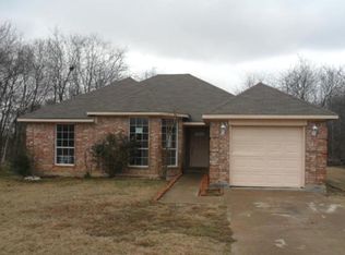 510 Stallings St, Terrell, TX 75160