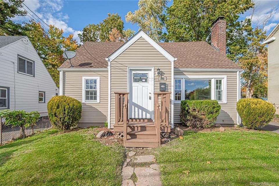 202 Burnham St, Hartford, CT 06112 Zillow