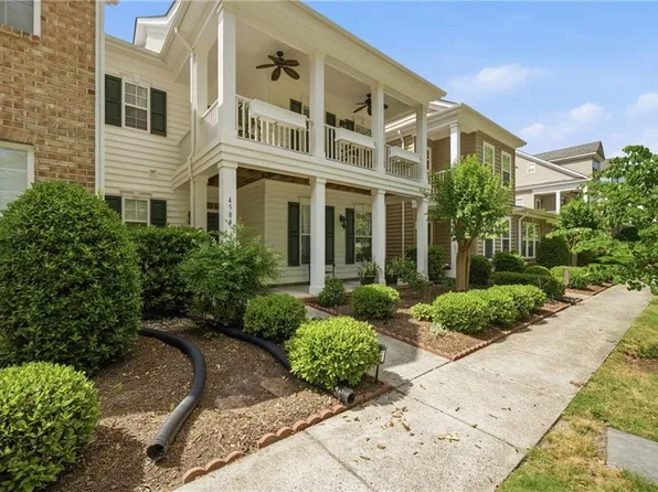 4584 Willow Croft Dr, Virginia Beach, VA 23462