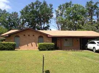 213 Conroe St, Longview, TX 75604