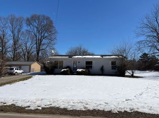 613 24th St, Jackson, MI 49203
