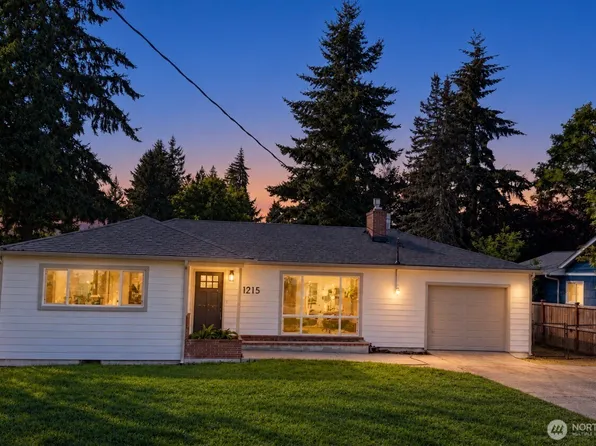 1215 Hall Street SE, Lacey, WA 98503